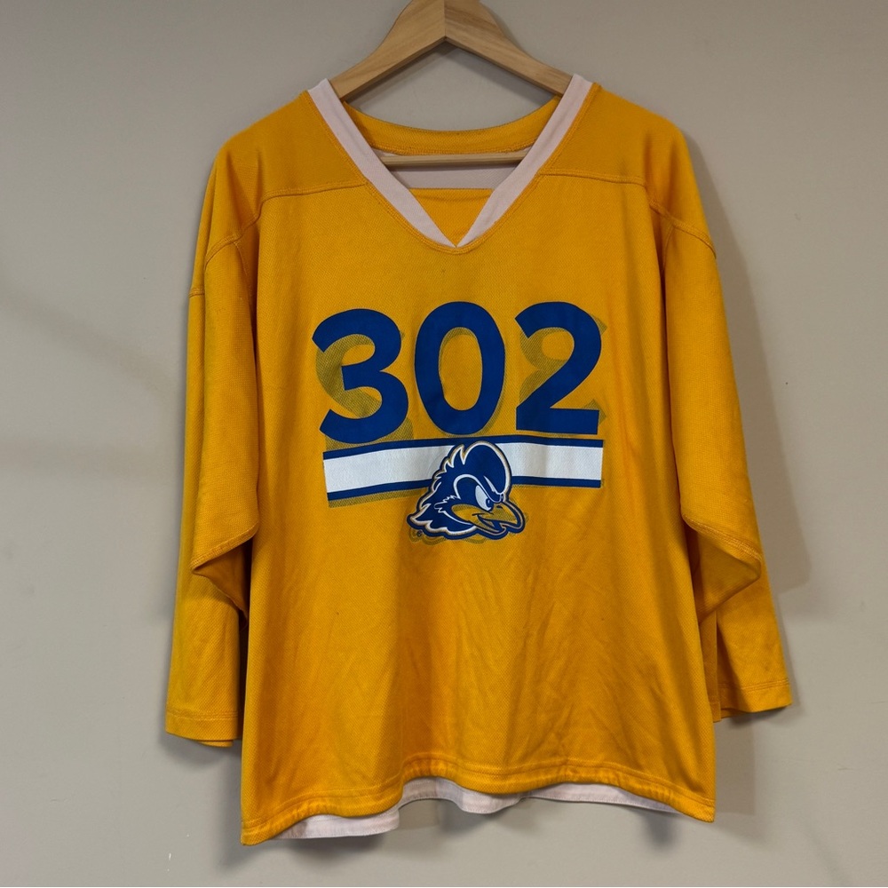 Kid’s Hockey Jersey UD Blue Hens Youth Large/XL Yellow White Reversible Practice